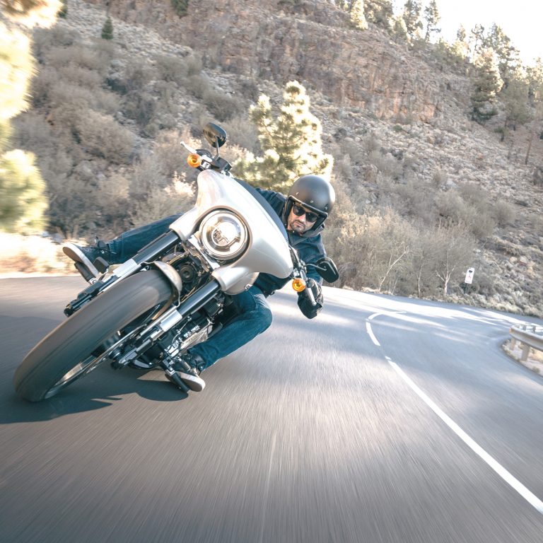 Harley davidson wdc9 Z Aiw BB4 unsplash